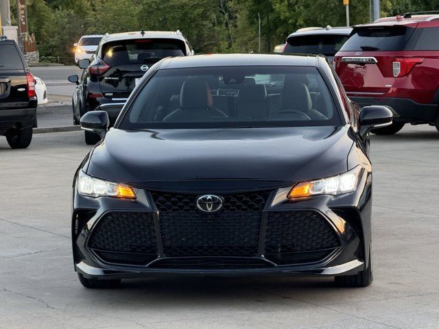 2022 Toyota Avalon XLE