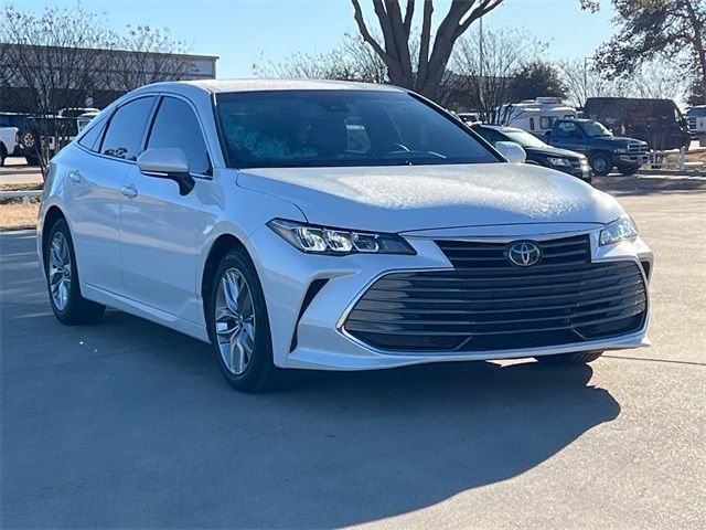 2022 Toyota Avalon XLE