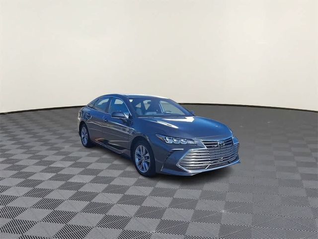 2022 Toyota Avalon XLE