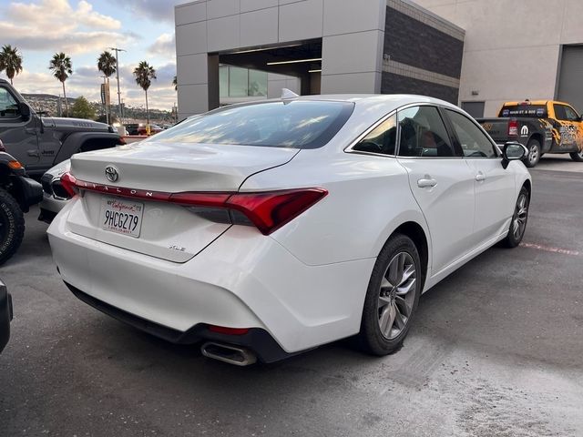 2022 Toyota Avalon XLE