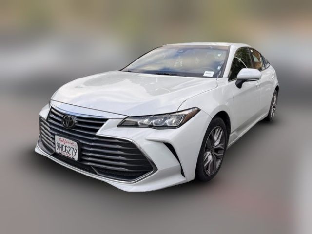 2022 Toyota Avalon XLE