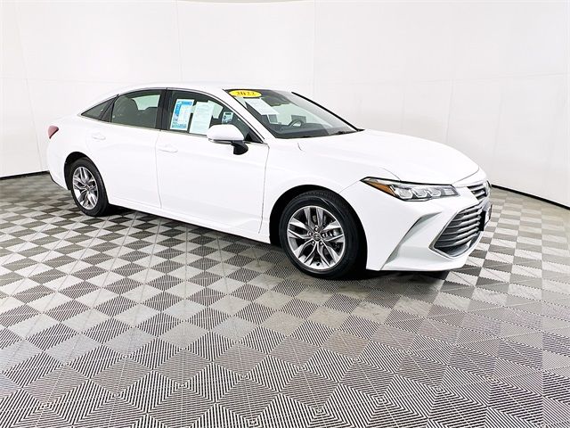 2022 Toyota Avalon XLE