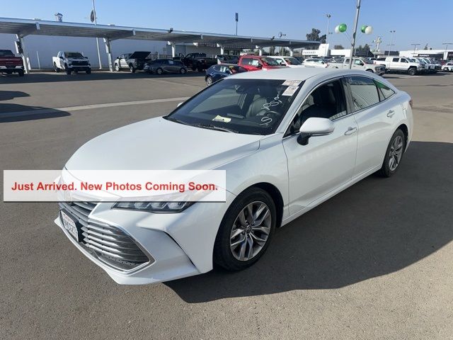 2022 Toyota Avalon XLE