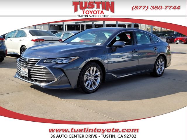 2022 Toyota Avalon XLE