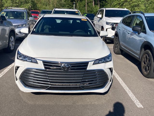 2022 Toyota Avalon XLE