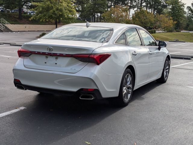 2022 Toyota Avalon XLE