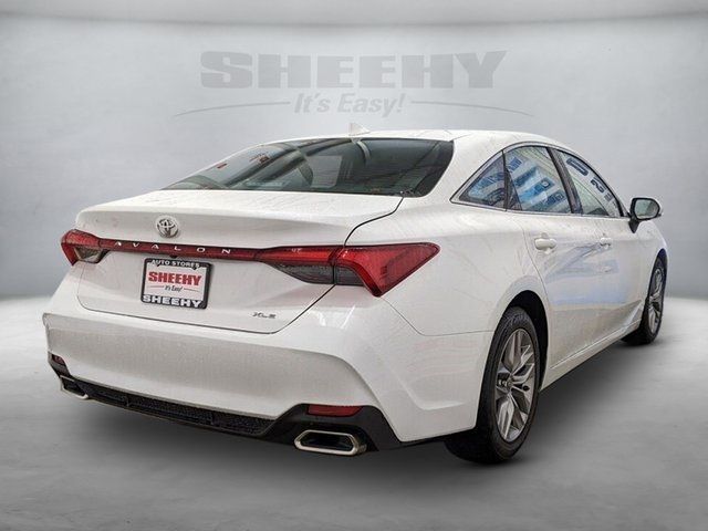 2022 Toyota Avalon XLE