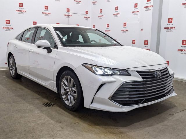 2022 Toyota Avalon XLE