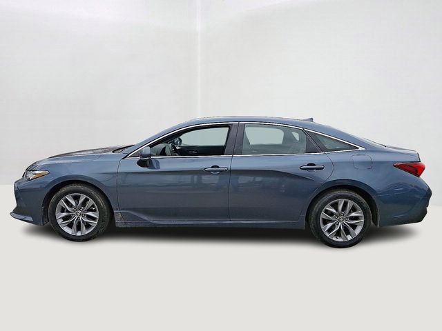 2022 Toyota Avalon XLE