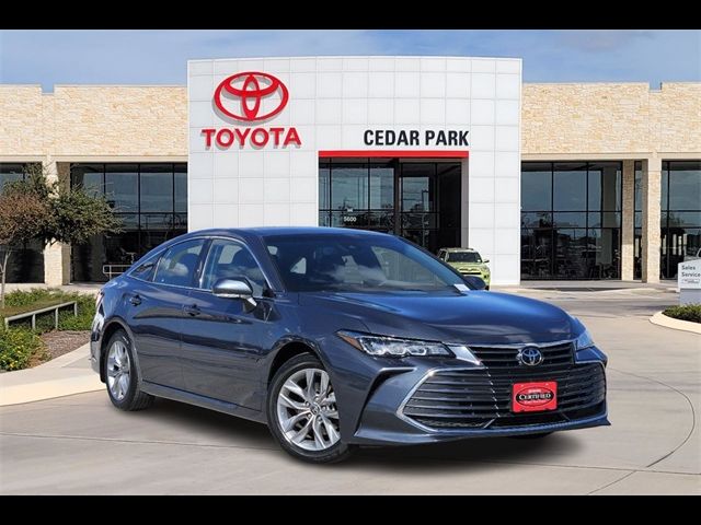 2022 Toyota Avalon XLE