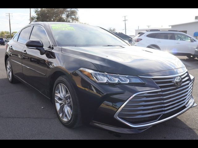 2022 Toyota Avalon XLE