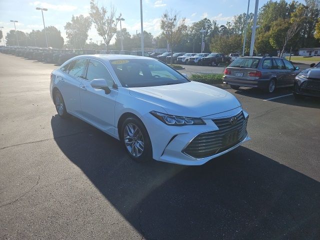 2022 Toyota Avalon XLE