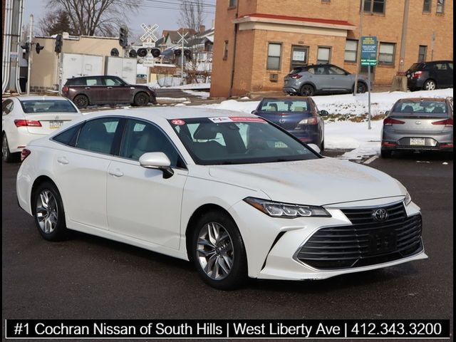 2022 Toyota Avalon XLE