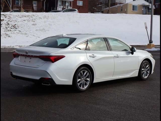 2022 Toyota Avalon XLE