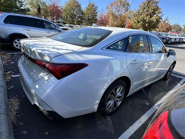 2022 Toyota Avalon XLE