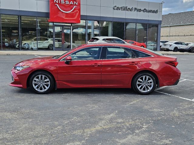 2022 Toyota Avalon XLE