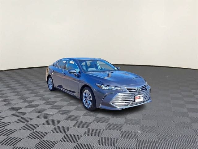 2022 Toyota Avalon XLE