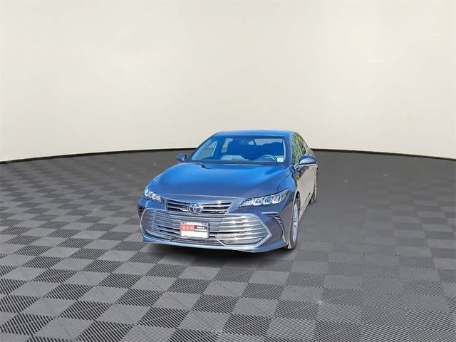 2022 Toyota Avalon XLE