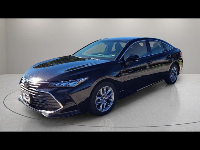 2022 Toyota Avalon XLE