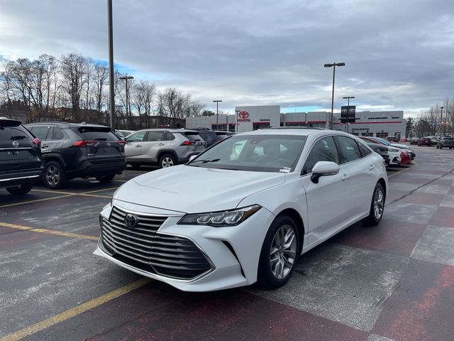 2022 Toyota Avalon XLE