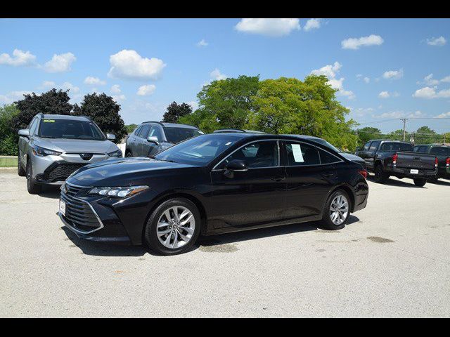 2022 Toyota Avalon XLE