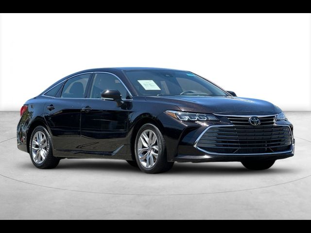 2022 Toyota Avalon XLE