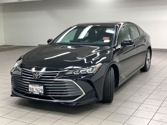 2022 Toyota Avalon XLE