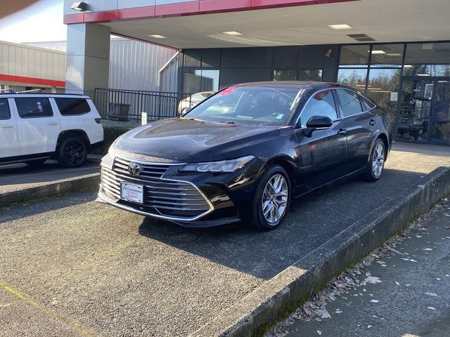 2022 Toyota Avalon XLE