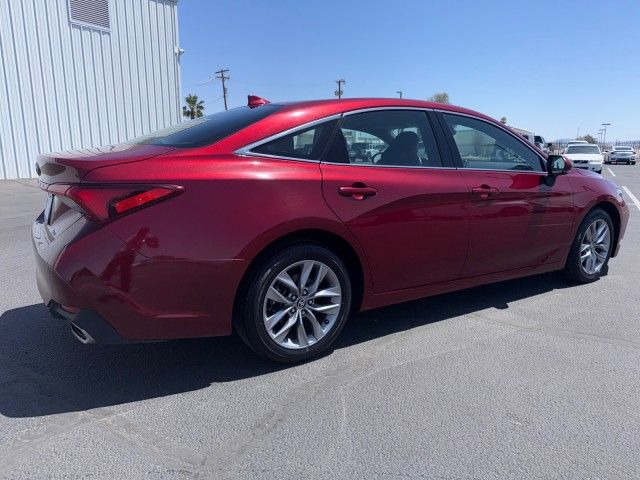 2022 Toyota Avalon XLE