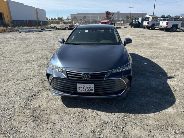 2022 Toyota Avalon XLE