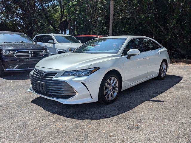 2022 Toyota Avalon XLE