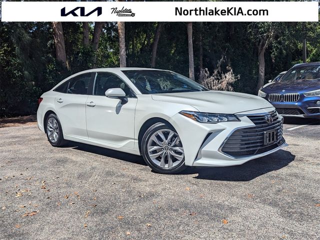 2022 Toyota Avalon XLE