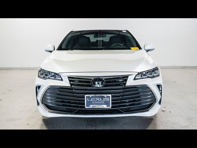 2022 Toyota Avalon XLE