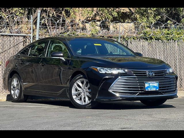 2022 Toyota Avalon XLE