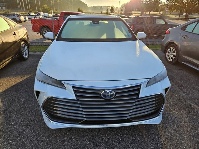 2022 Toyota Avalon Hybrid Limited