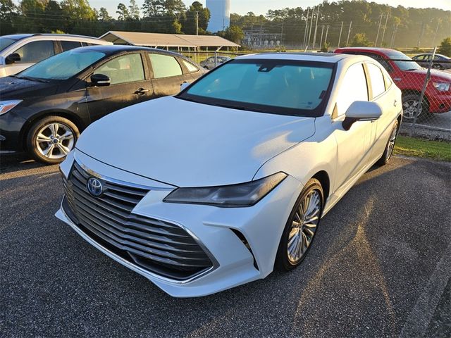 2022 Toyota Avalon Hybrid Limited