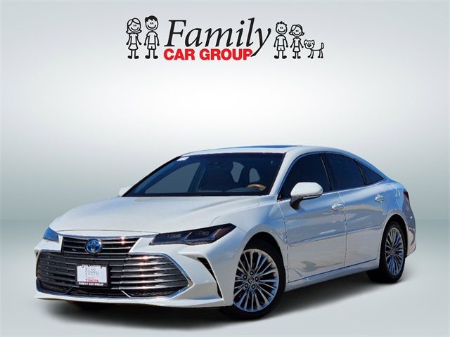 2022 Toyota Avalon Hybrid Limited