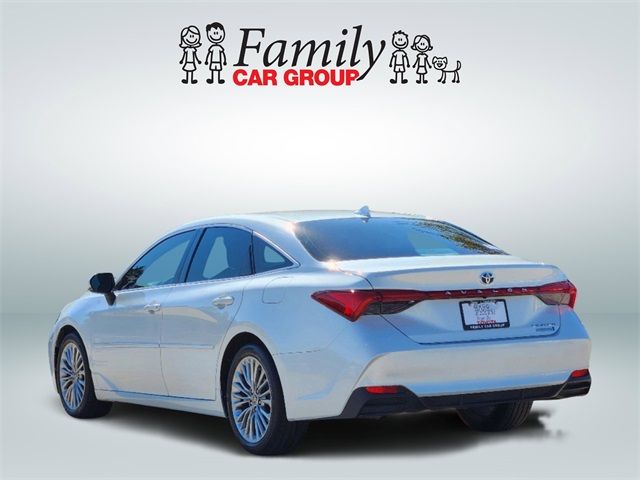 2022 Toyota Avalon Hybrid Limited