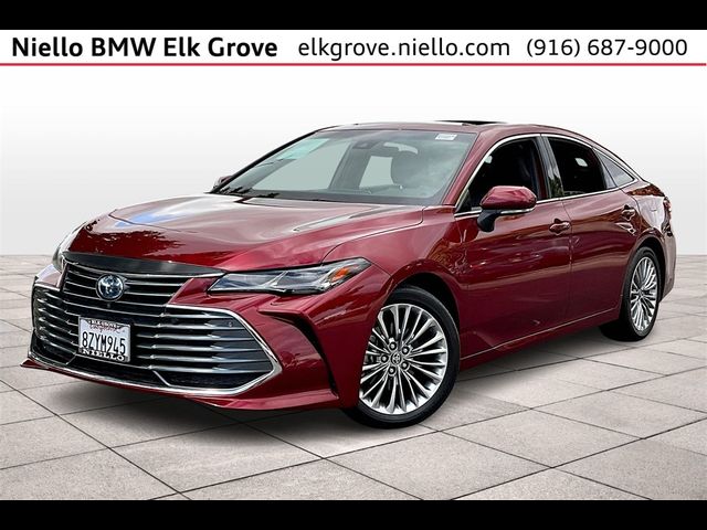 2022 Toyota Avalon Hybrid Limited