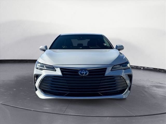 2022 Toyota Avalon Hybrid Limited