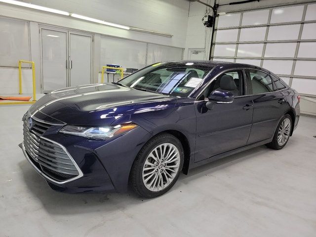 2022 Toyota Avalon Hybrid Limited