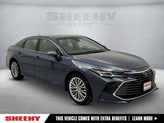 2022 Toyota Avalon Hybrid Limited