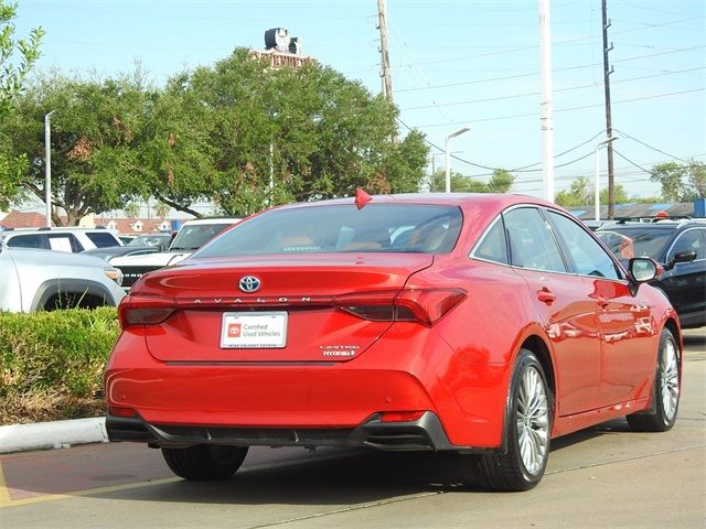 2022 Toyota Avalon Hybrid Limited