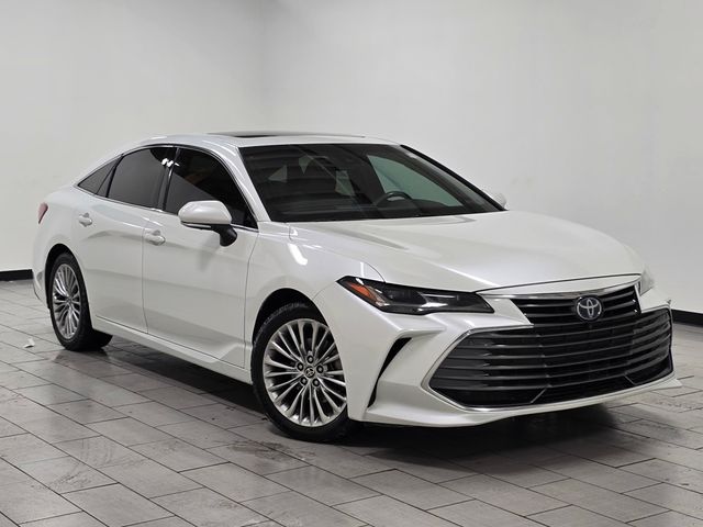 2022 Toyota Avalon Hybrid Limited