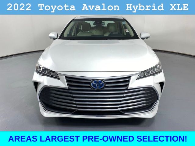 2022 Toyota Avalon Hybrid XLE