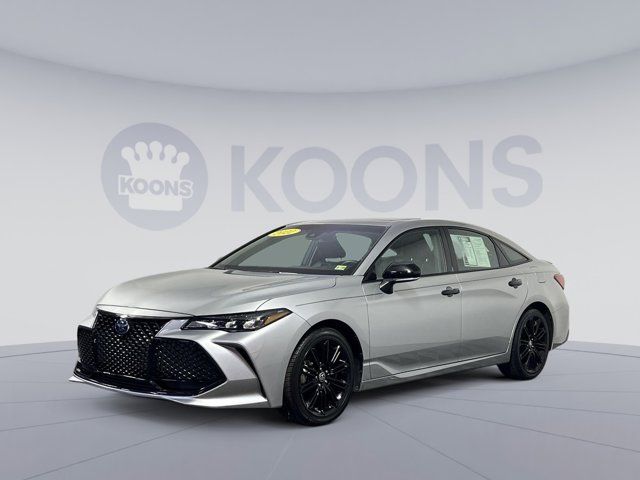 2022 Toyota Avalon Hybrid XSE Nightshade