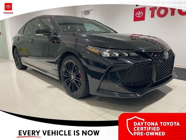 2022 Toyota Avalon Hybrid XSE Nightshade