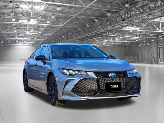 2022 Toyota Avalon Hybrid XSE Nightshade