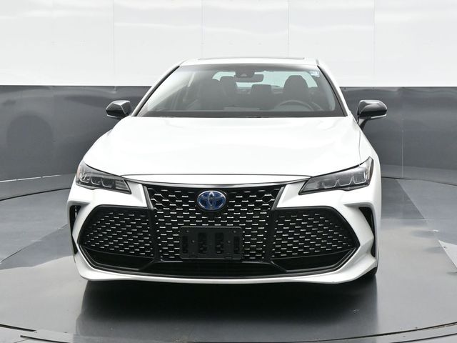 2022 Toyota Avalon Hybrid XSE Nightshade