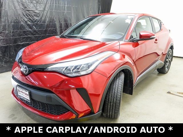 2022 Toyota C-HR XLE